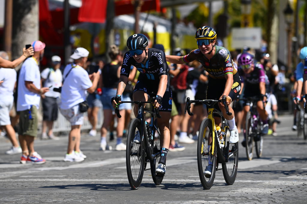 Disappointment in Paris - Vos, Kopecky, Balsamo miss out on yellow at Tour de France Femmes