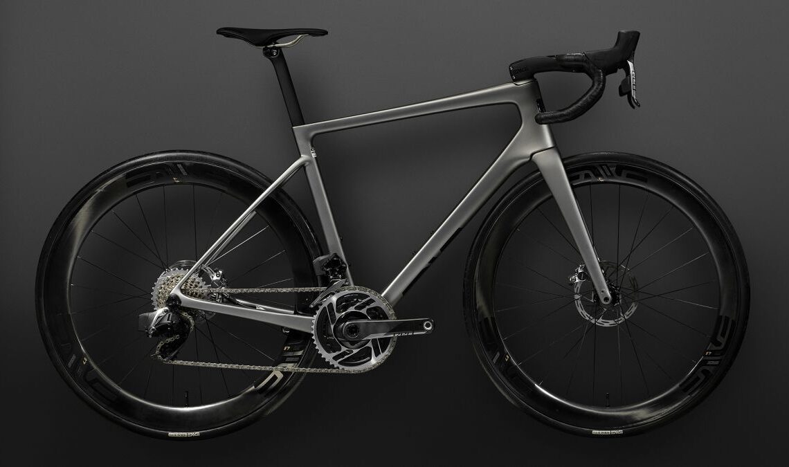 Enve launches Melee, its first mass-production road bike