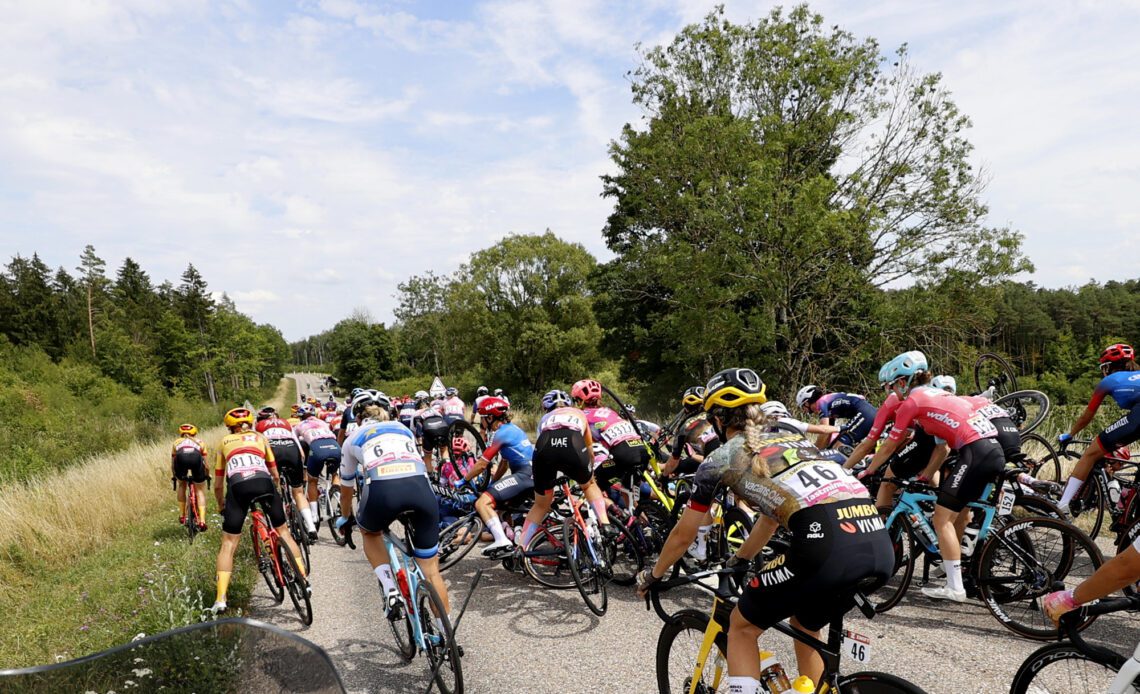 Inside the mass crash that shook the peloton at Tour de France Femmes