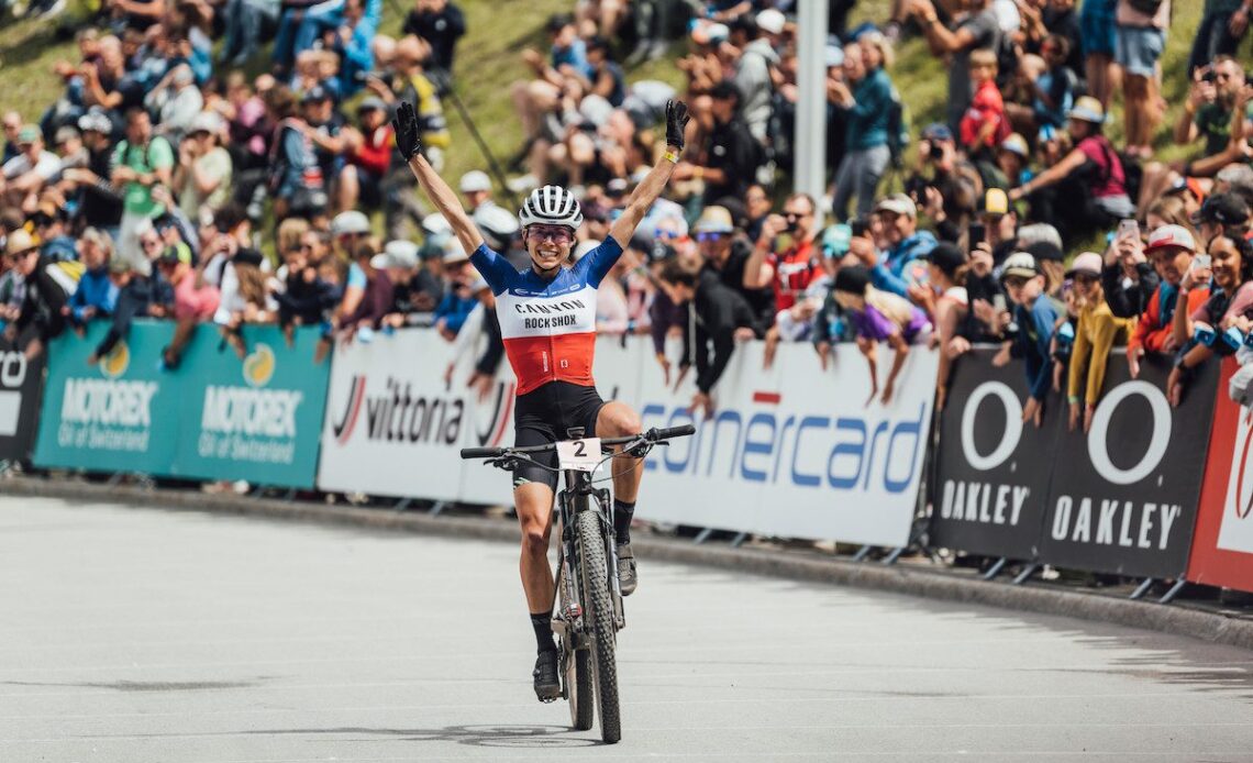 Lecomte wins sensational three-way battle at Lenzerheide World Cup XCO