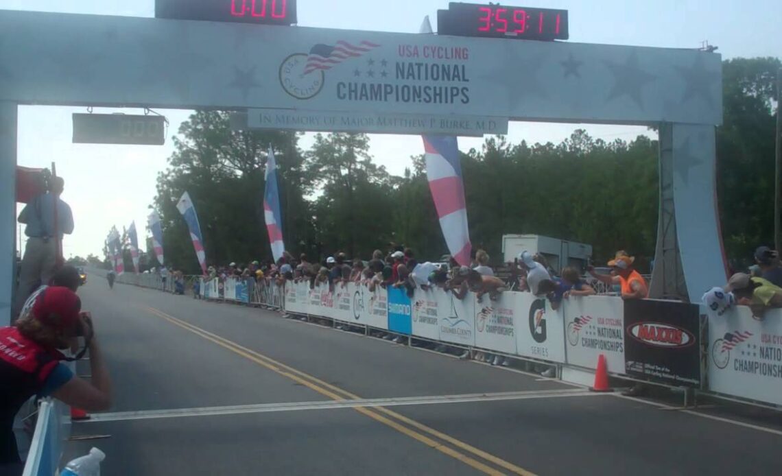 The sprint finish of the mens elite road race