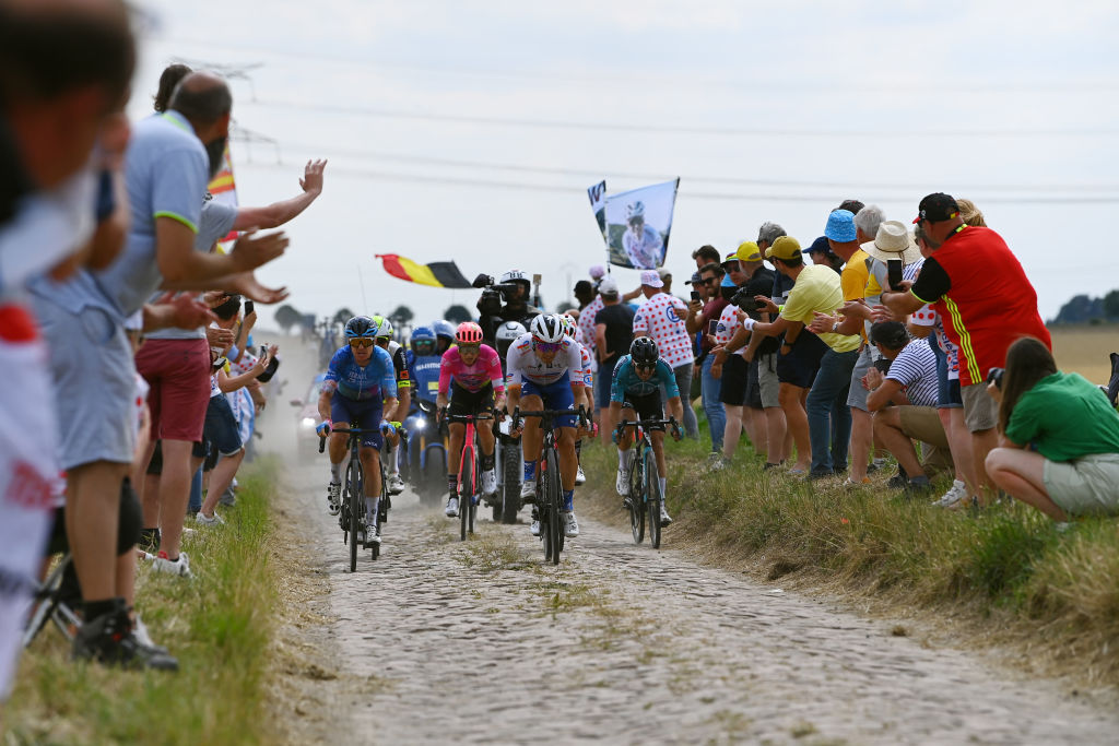 Tour de France: Simon Clarke conquers cobbles to win stage 5