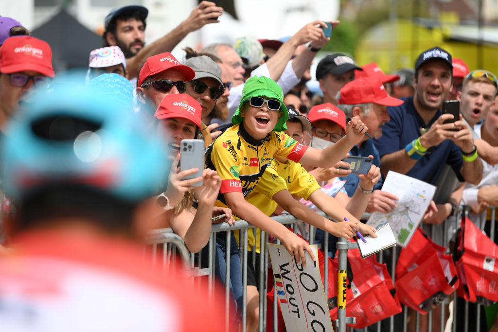 UAE medical director recognises Tour de France COVID-19 battle is 'difficult'