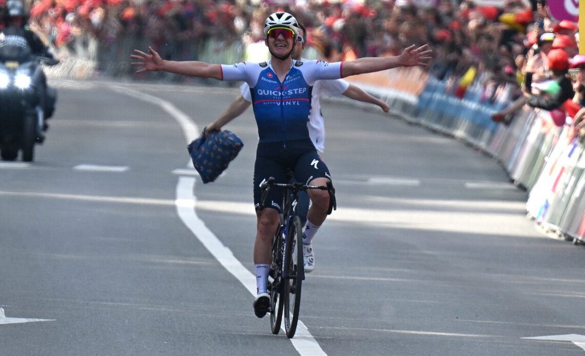 Can Remco Evenepoel win the Vuelta a España?