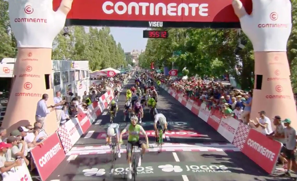 Matias outsprints McGill on stage 4 of the Volta a Portugal