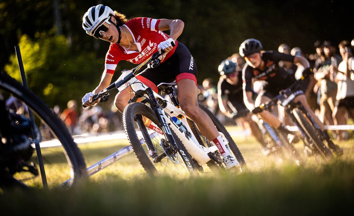 Neff and Colombo take short track wins at Mont-Sainte-Anne 2022 UCI MTB World Cup