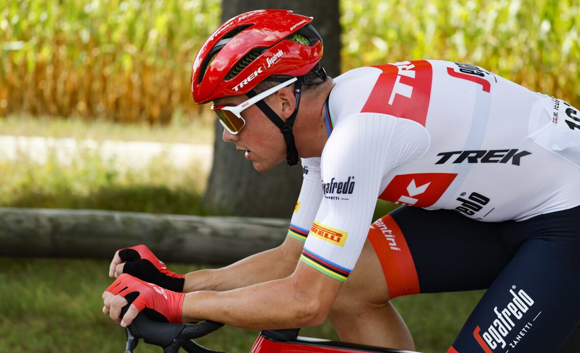 Pedersen gains points haul at Laguardia despite trio of Vuelta second places