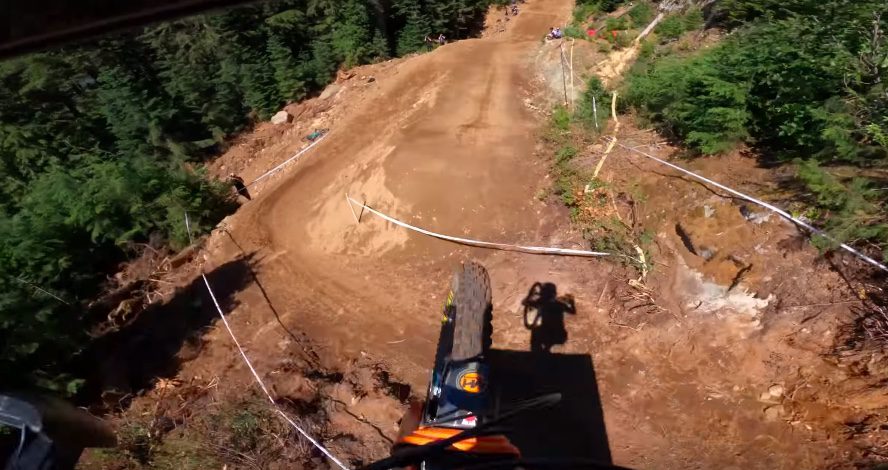 Jesse Melamed jumps 1199 trail in EWS Whistler