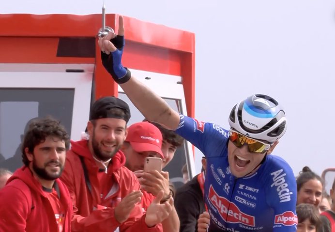 Zwift Academy ace Jay Vine wins second Vuelta stage in three days