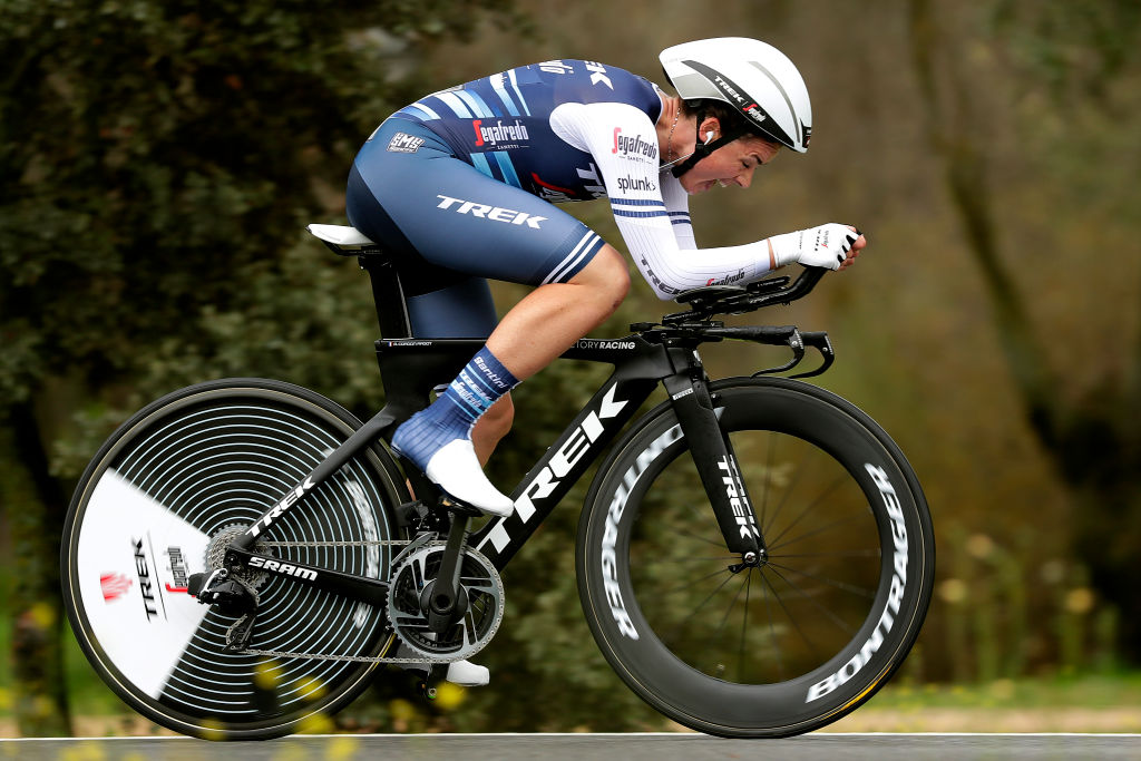 Audrey Cordon-Ragot wins time trial at Simac Ladies Tour