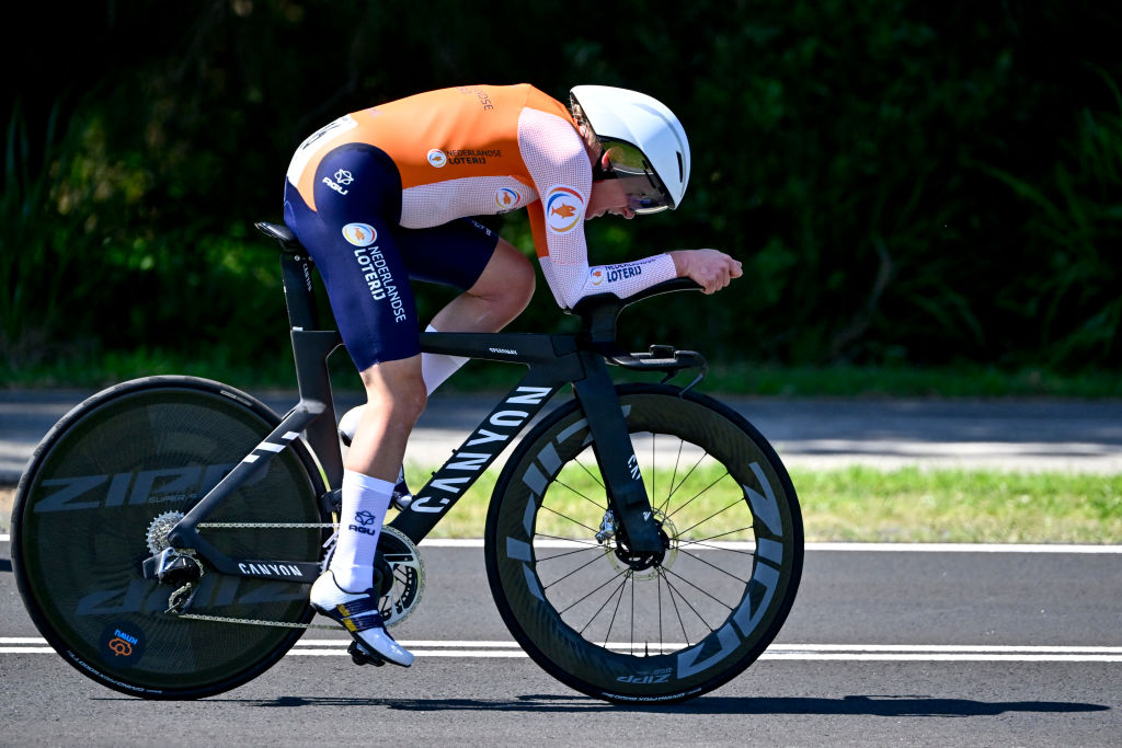 'Bad day' knocks Van Vleuten out of rainbow contention in Worlds time trial