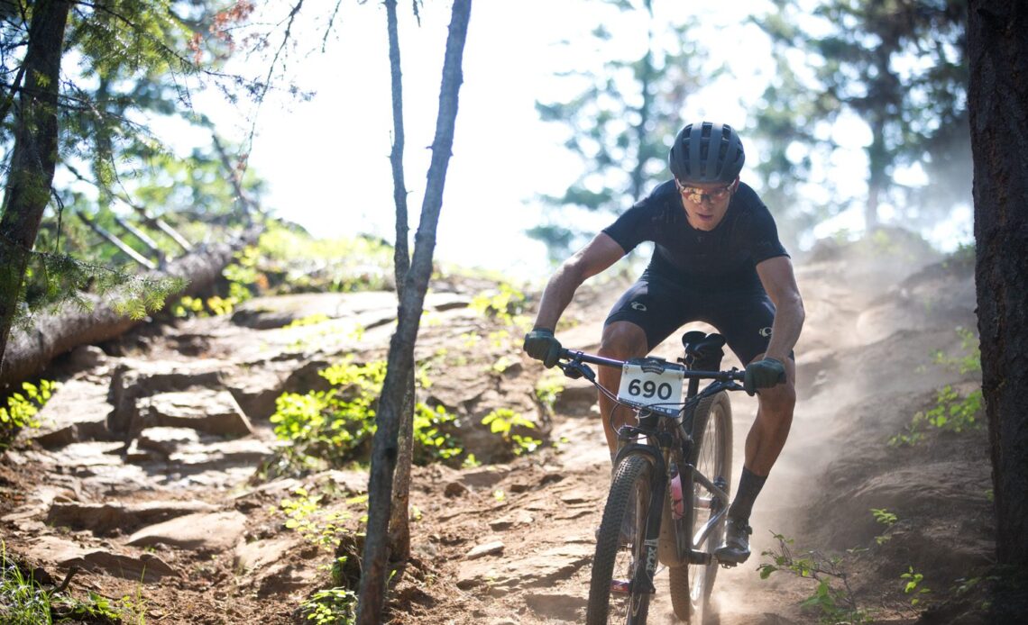 Carter Nieuwesteeg races to perfect Singletrack 6 sweep