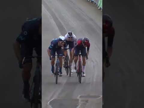 Close Finish On Tour Of Britain Stage 4! #shorts