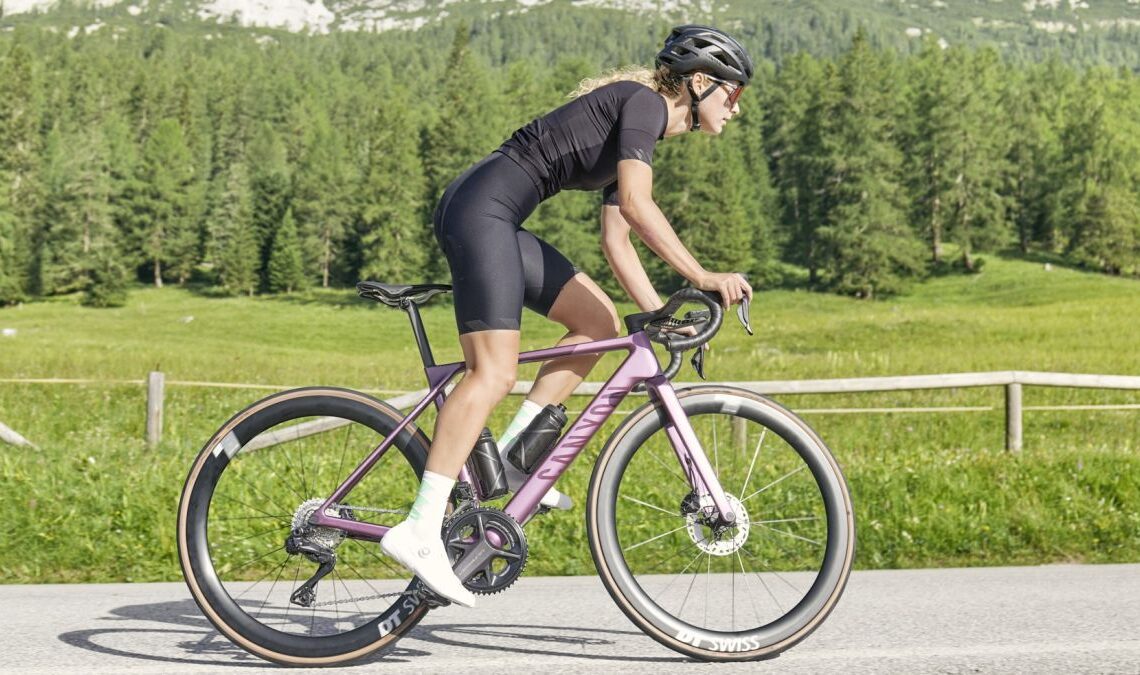 Does the new Canyon Ultimate strike the perfect balance for an all-round performance bike?