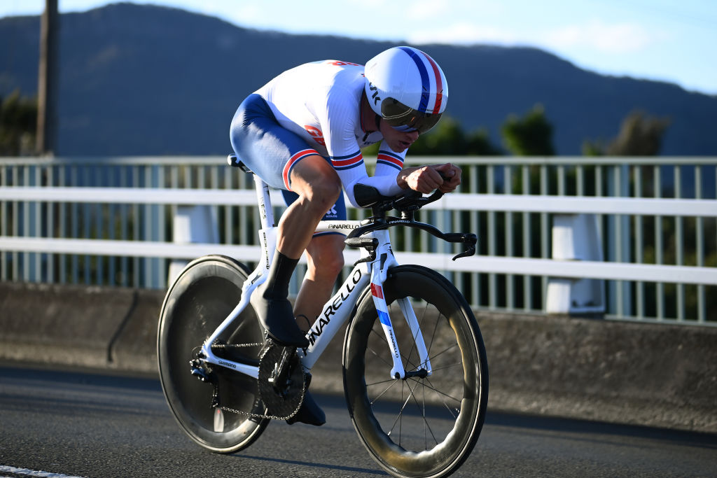 Ethan Hayter blames Shimano shifters for costly World Championships time trial mishap