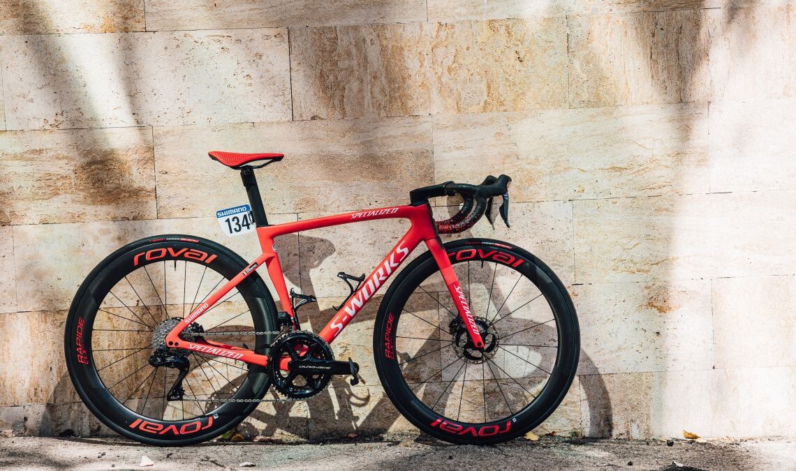 Gallery: Remco Evenepoel's Vuelta-winning red S-Works Tarmac SL7