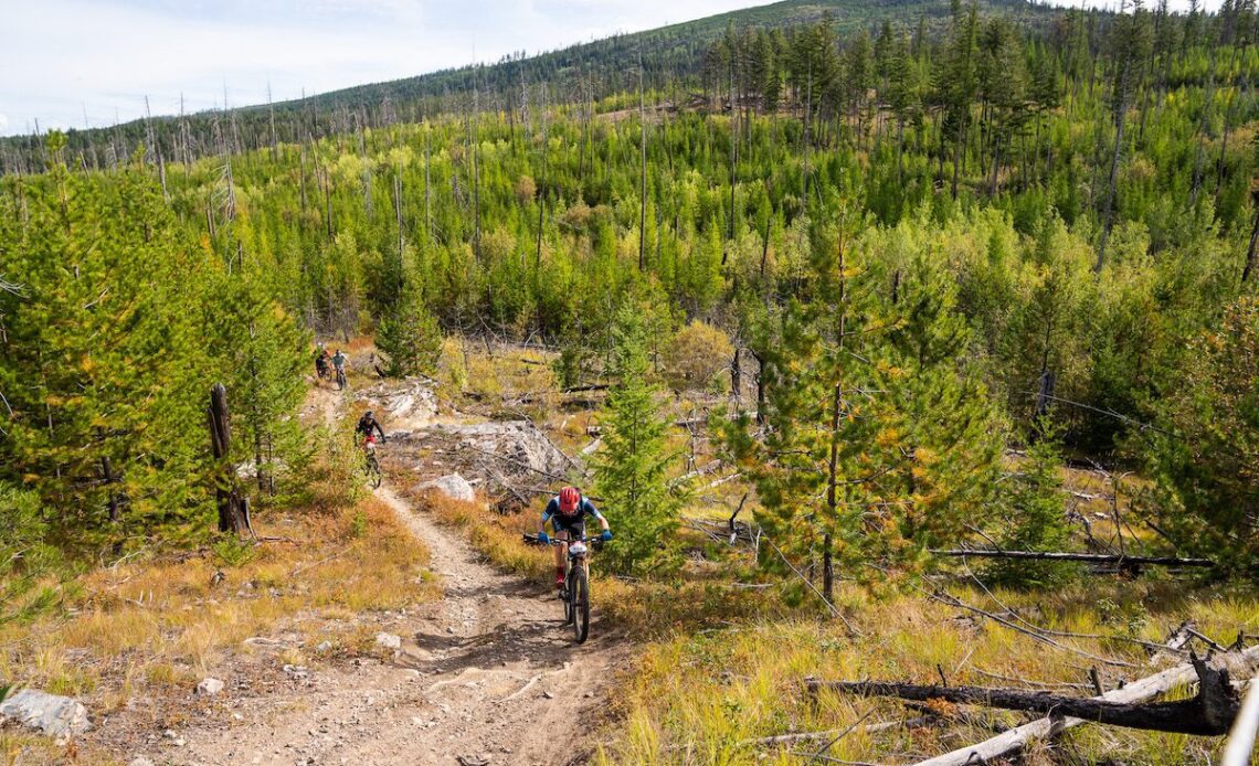 Peter Disera surges into lead on Stage 1 of 2022 BC Bike Race