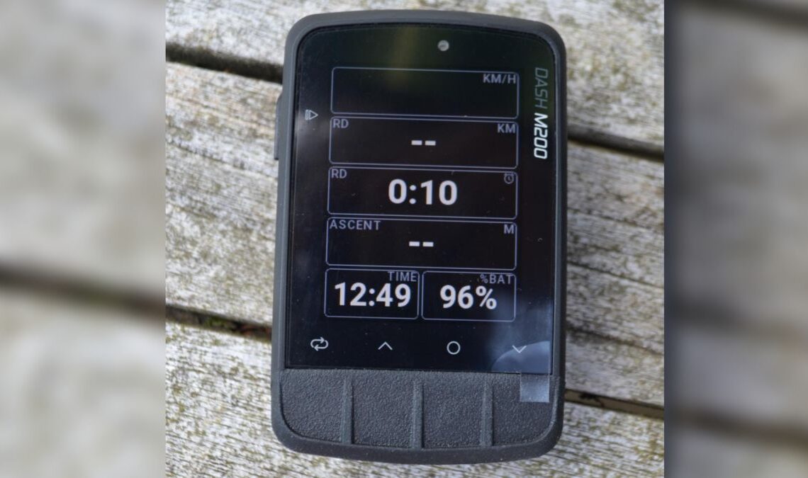 Stages Dash M200 GPS Bike Computer review - great for data geeks but mapping needs improvement