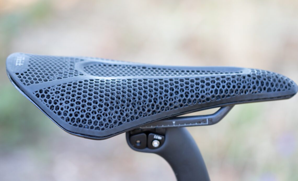 The Fizik Vento Argo R1 Adaptive saddle is only let down by an uncommon rail standard