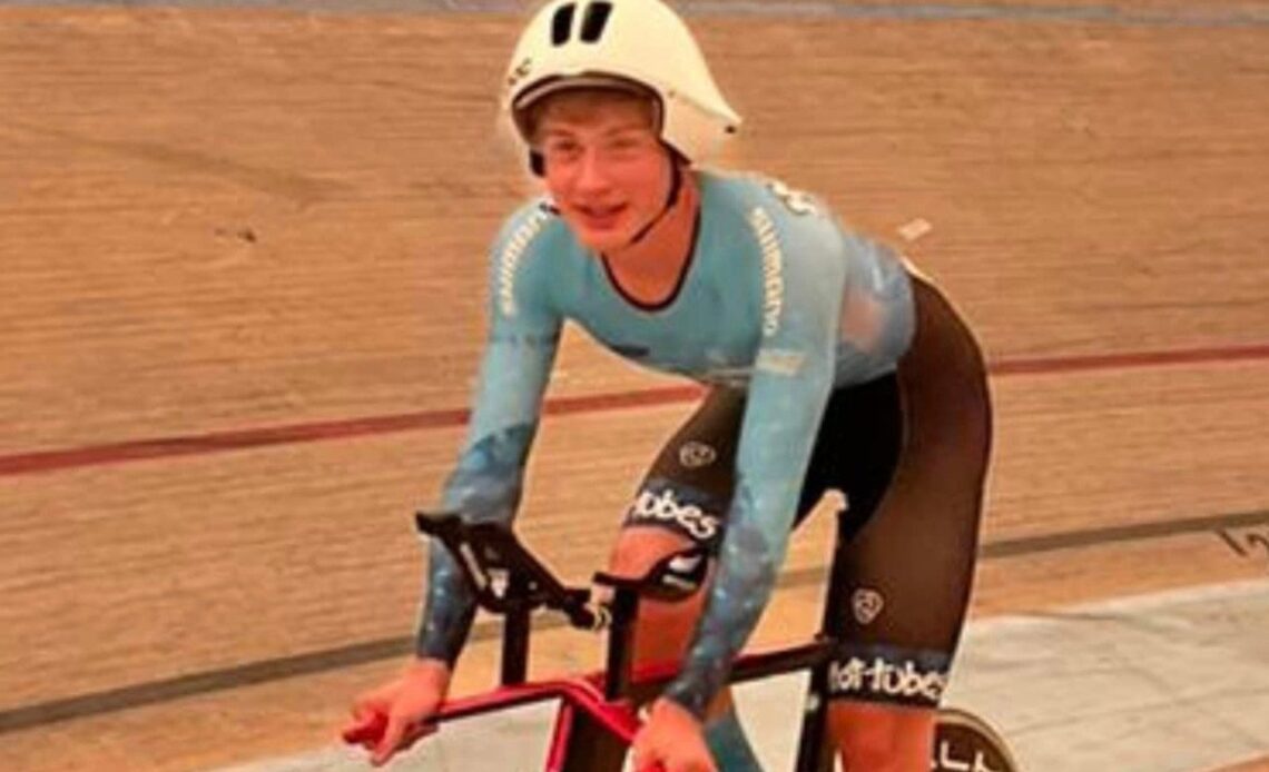 Brian Walton's son just smashed the U.S. junior hour record