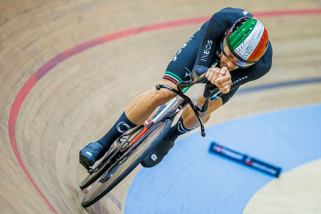 Filippo Ganna smashes UCI Hour Record, beating Boardman's 1996 mark