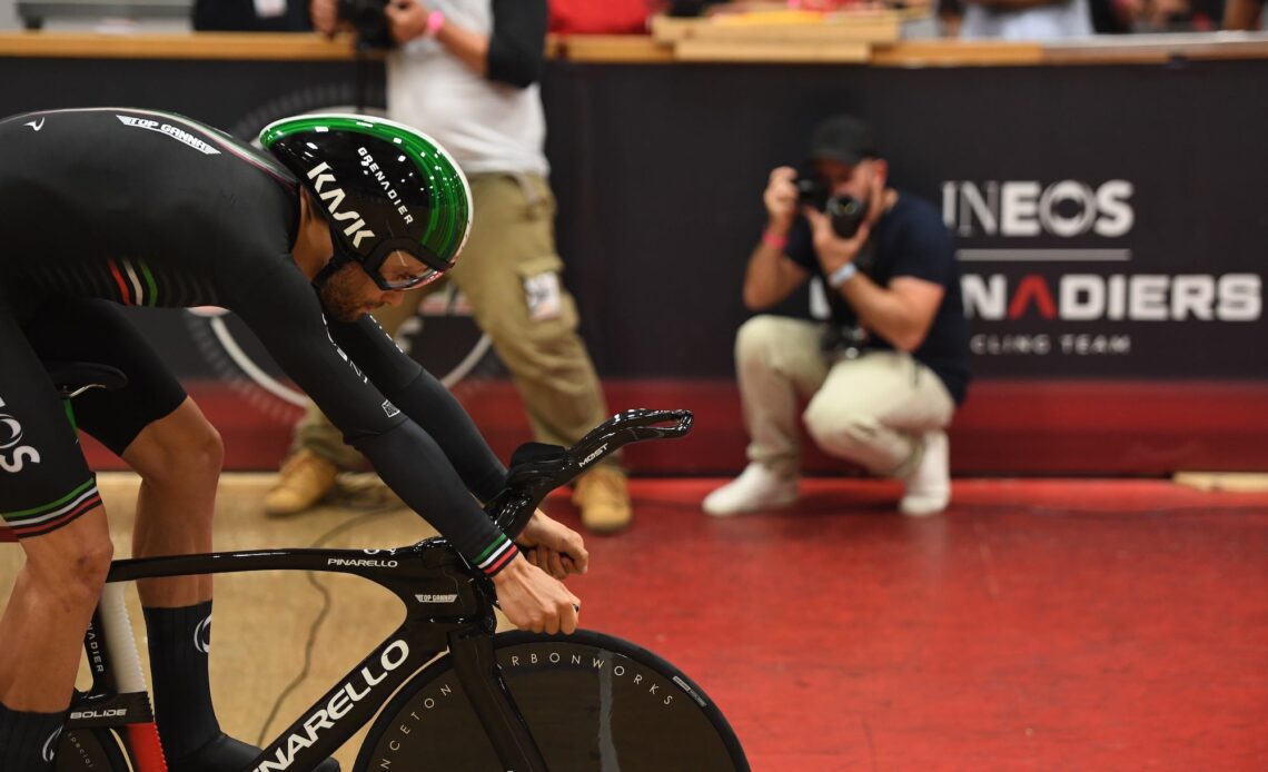 Filippo Ganna smashes the Hour Record – Rouleur
