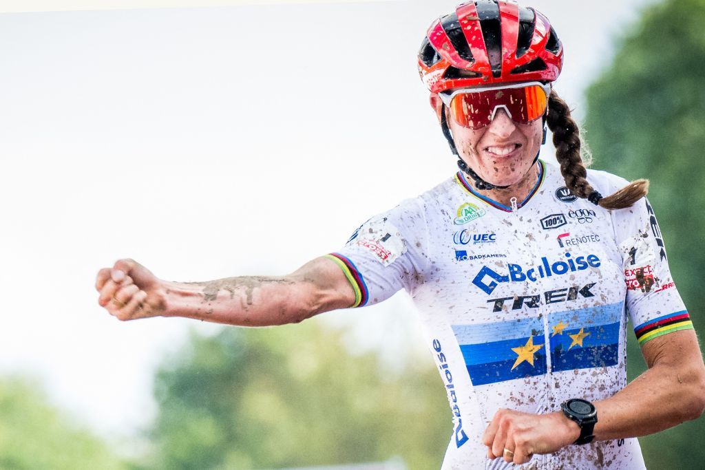 Lucinda Brand celebrates as she crosses the finish line to win the womens elite race of the Berencross Meulebeke