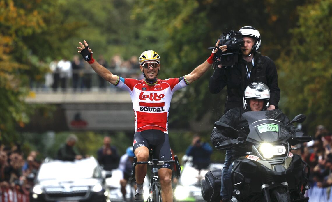 Philippe Gilbert gets 'perfect' star-studded send-off on the Cauberg