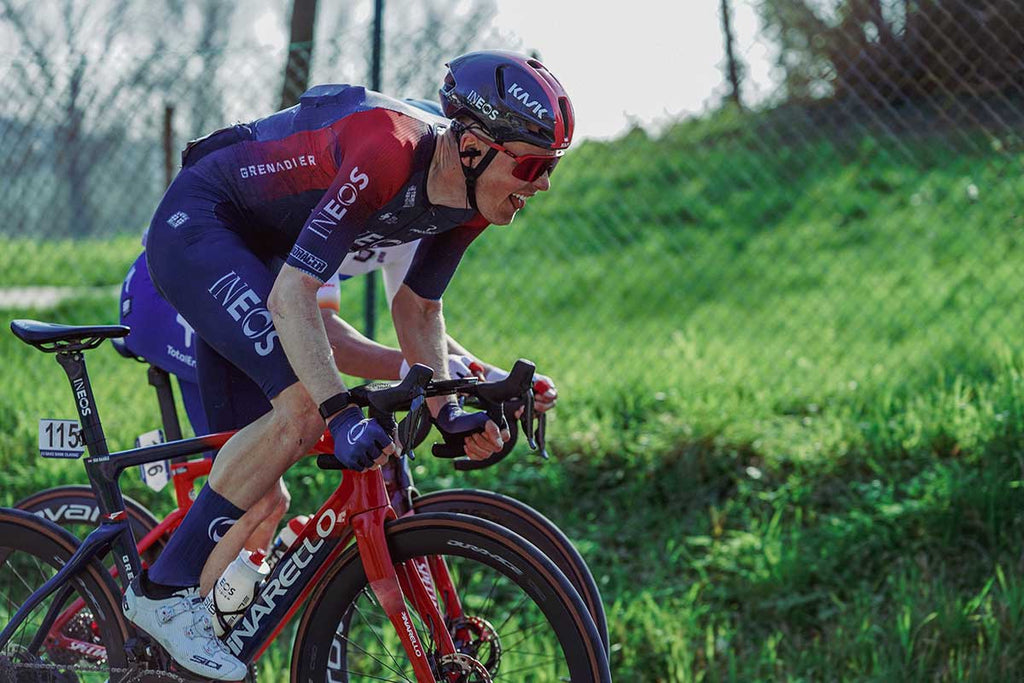 Dylan van Baarle rides his Pinarello