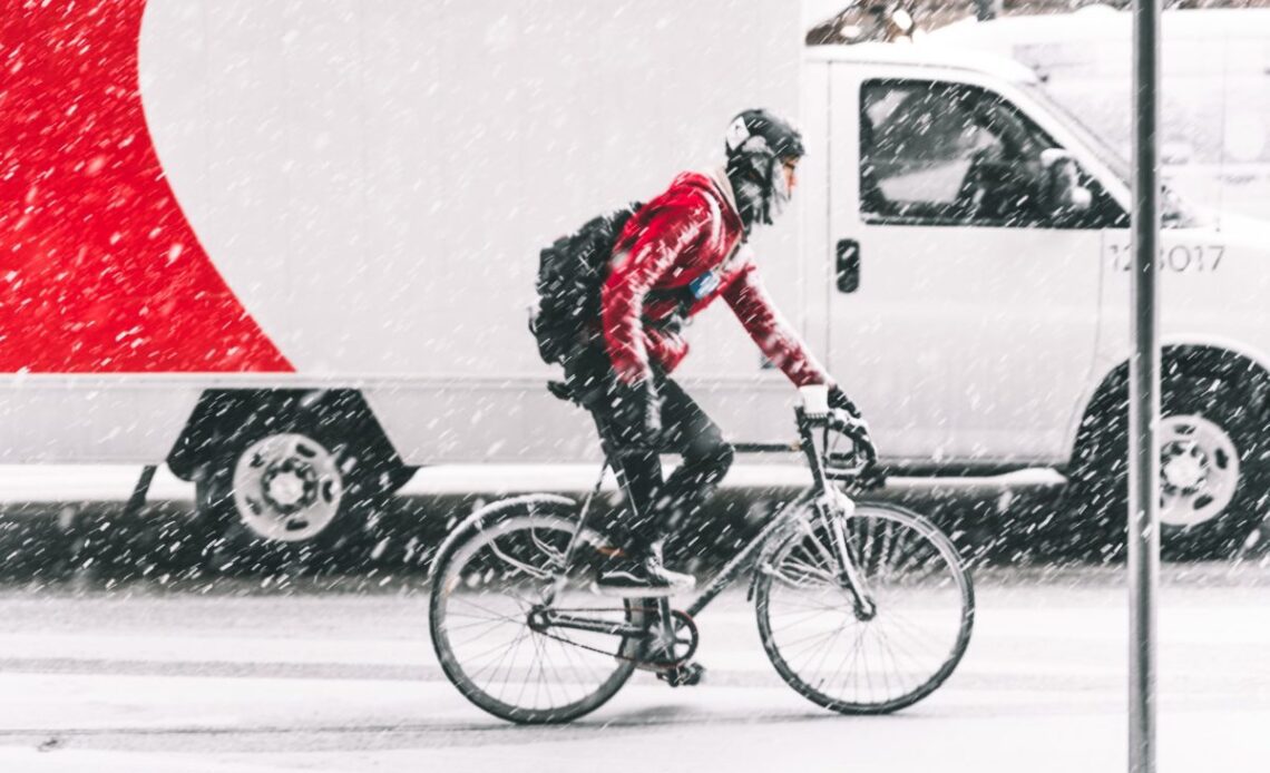 5 tips for safer snow and slush commuting