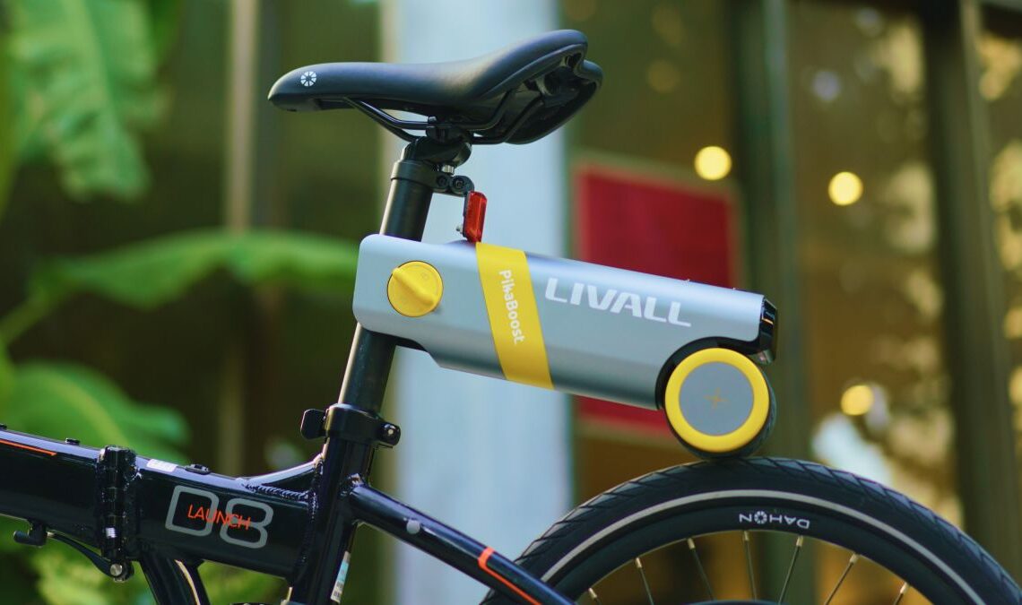 Pikaboost can turn any bike into an ebike in 30 seconds