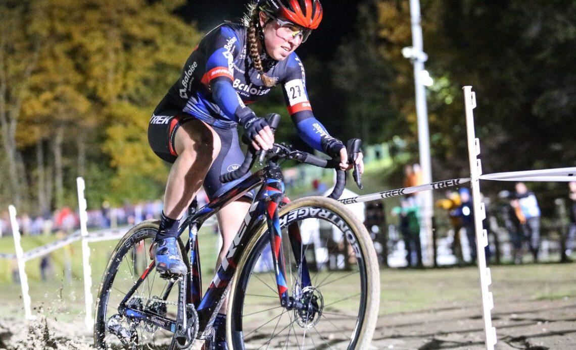 Shirin van Anrooij wins Beekse Bergen Cyclocross World Cup