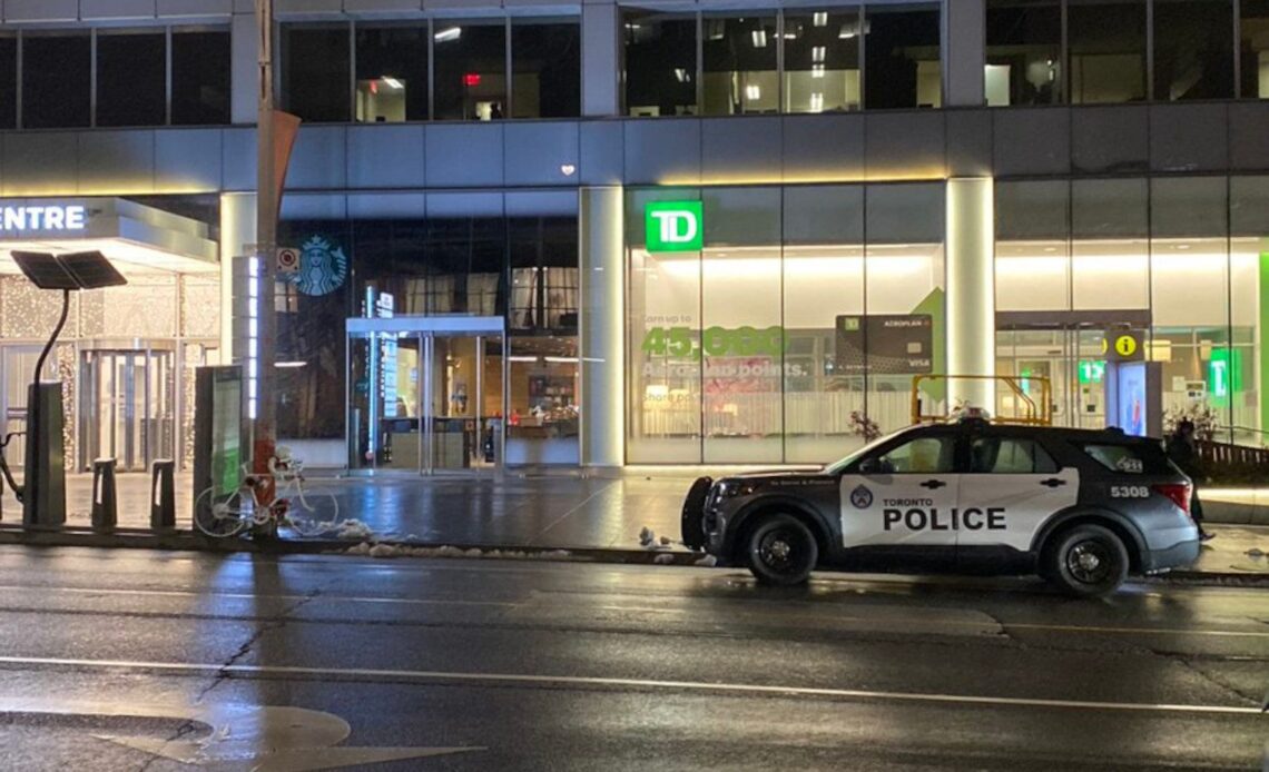 Another Toronto cop has been spotted in the bike lane right by Kartik Saini’s memorial