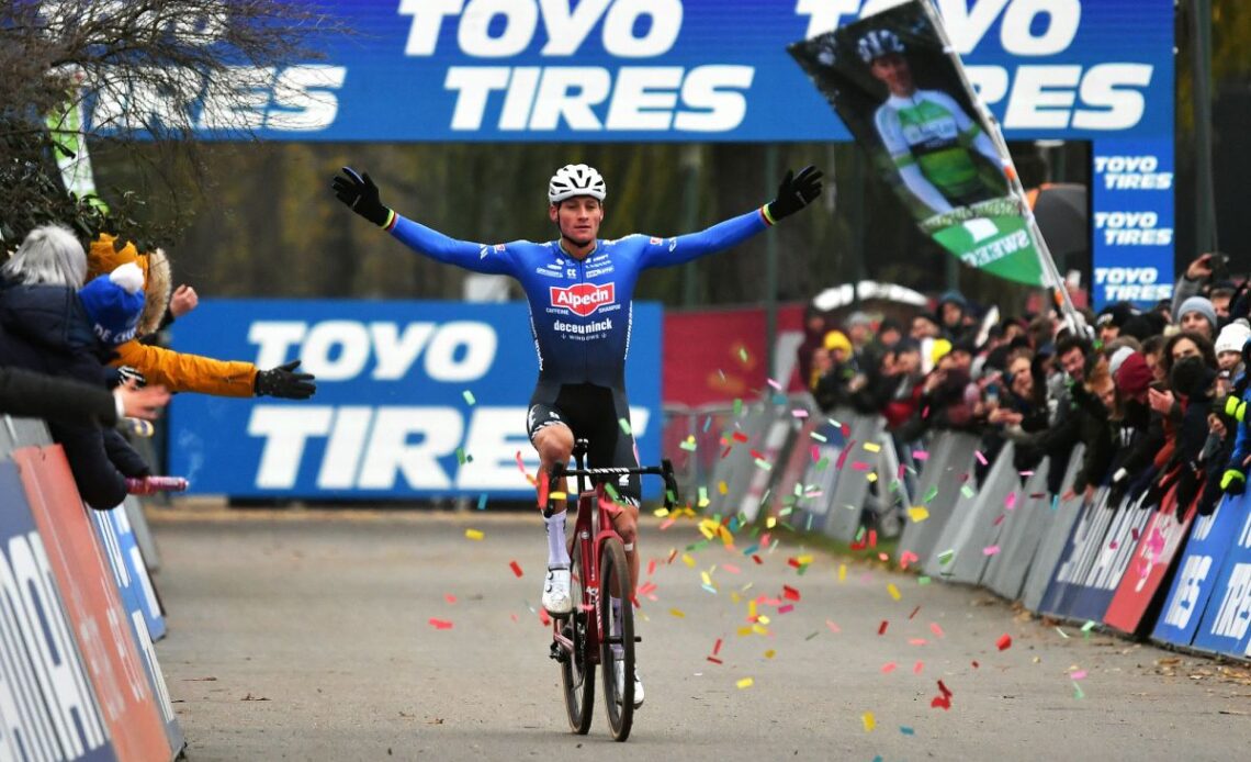 Mathieu van der Poel wins Antwerp Cyclocross World Cup as Wout van Aert makes impressive return