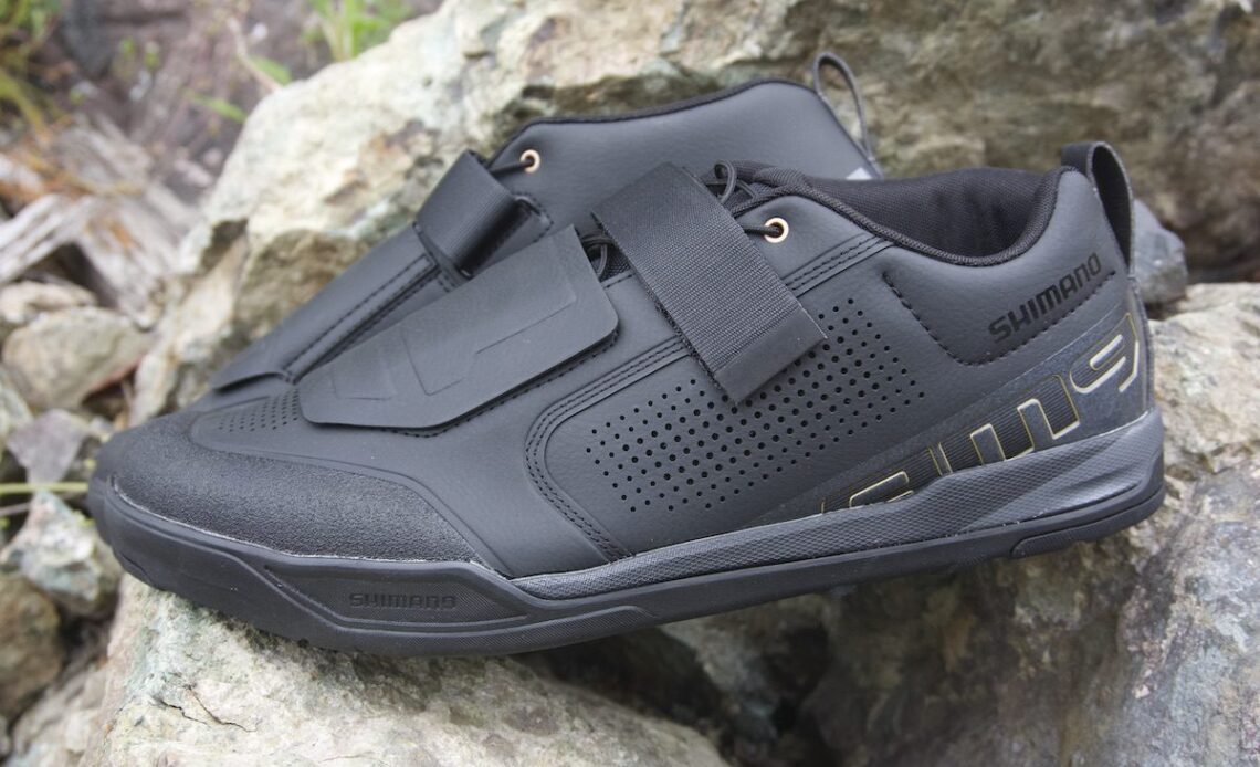 Review: Shimano AM9 shoes work for everyday riding or enduro