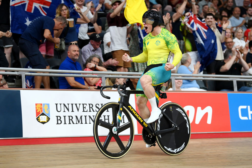 Richardson edges ahead of Lavreysen in second-last round of Track Champions League