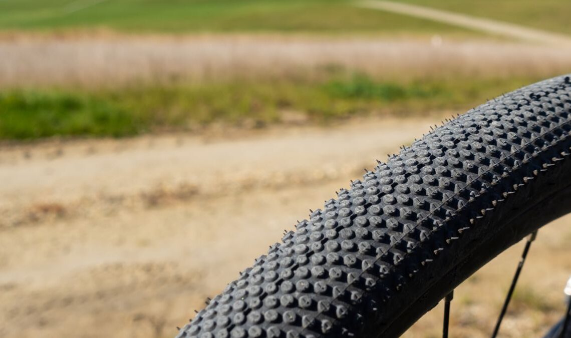 What's the best gravel bike tire pressure? How to balance grip and speed on varying terrain