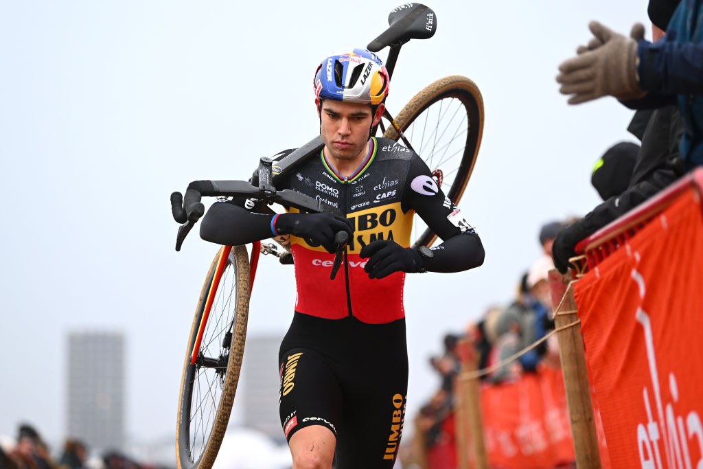 Wout van Aert "surprised" by strong showing in Antwerpen World Cup