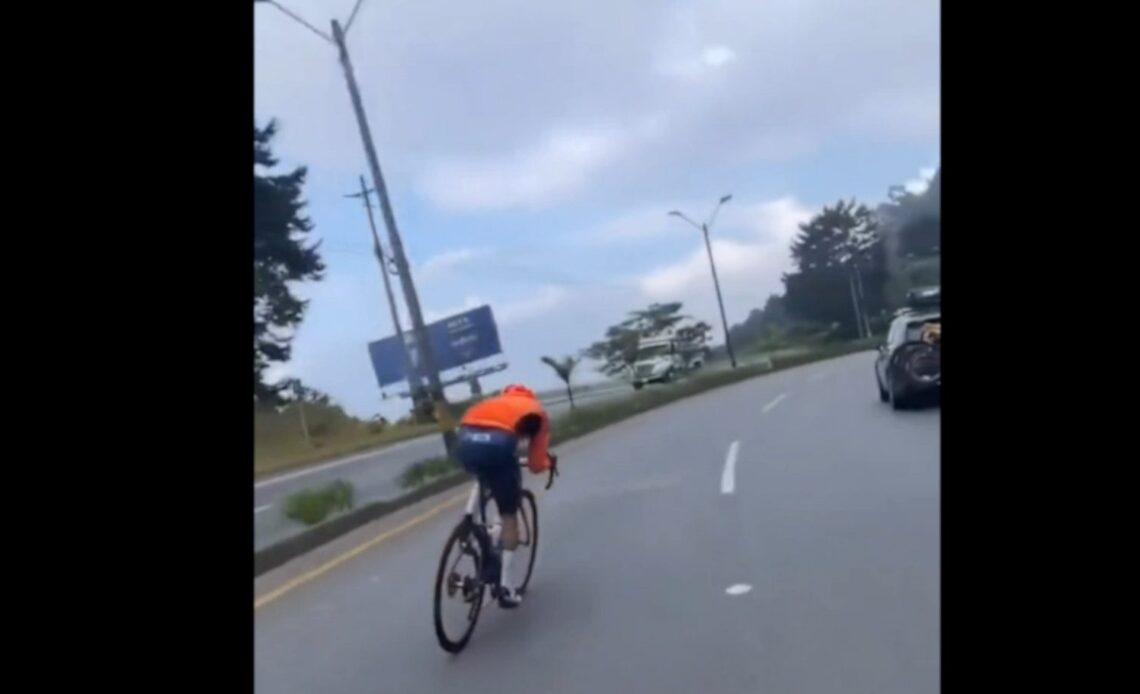 Watch Ineos-Grenadiers rider Daniel Martinez fly by cars at 90 km/h