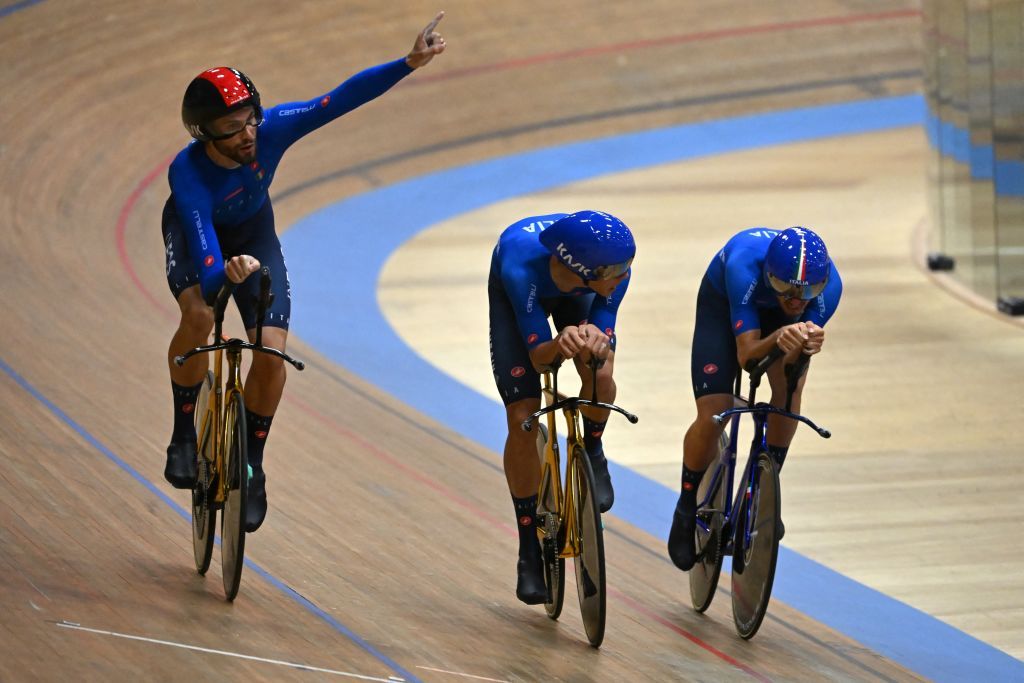 Filippo Ganna and Italy remain team pursuit benchmark at European Championships