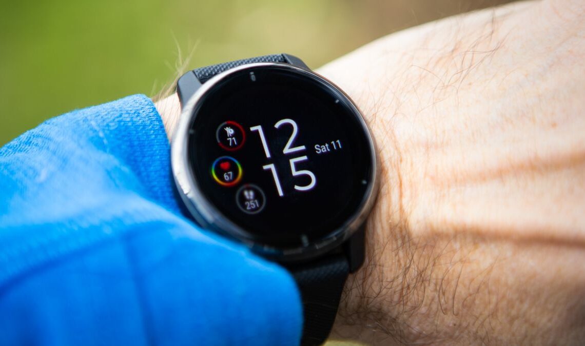 Garmin Venu 2 Plus Smartwatch Review: Battery life is the key