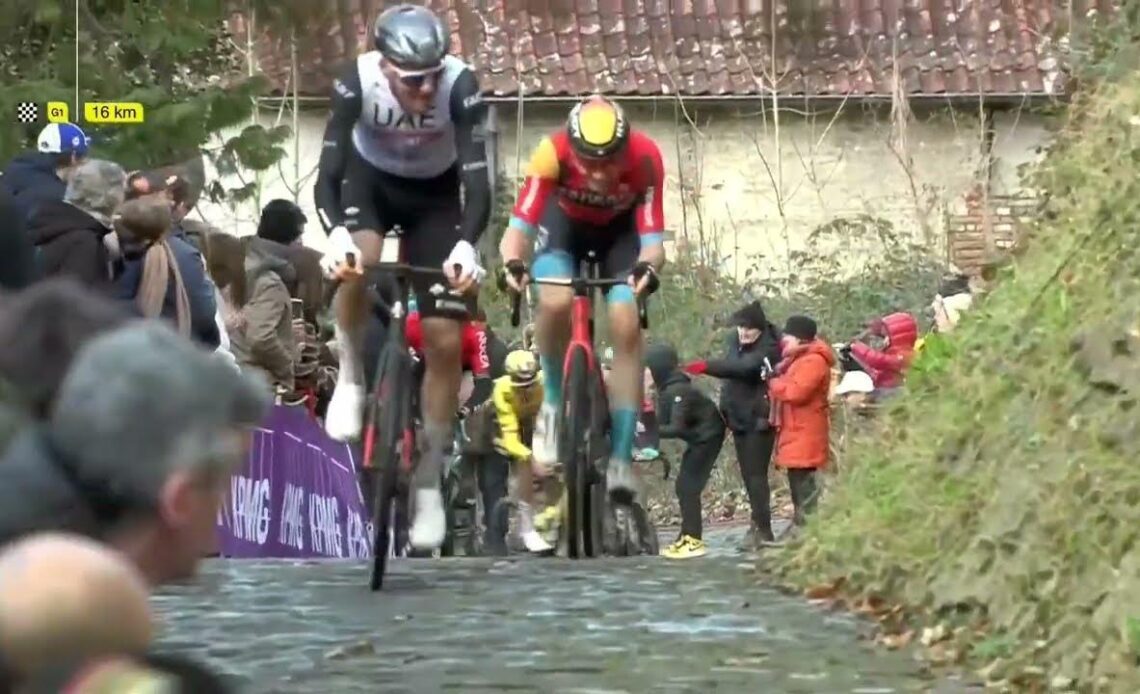 Iconic Muur forces riders off their bikes, Van Baarle rides free in Omloop Het Nieuwsblad