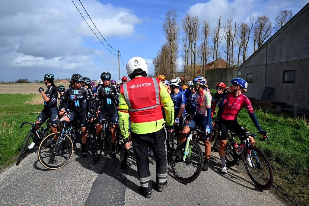 Peloton neutralised after crash at Classic Brugge-De Panne