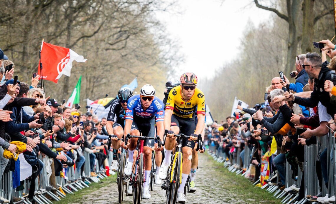 Paris-Roubaix: Van der Poel and Van Aert