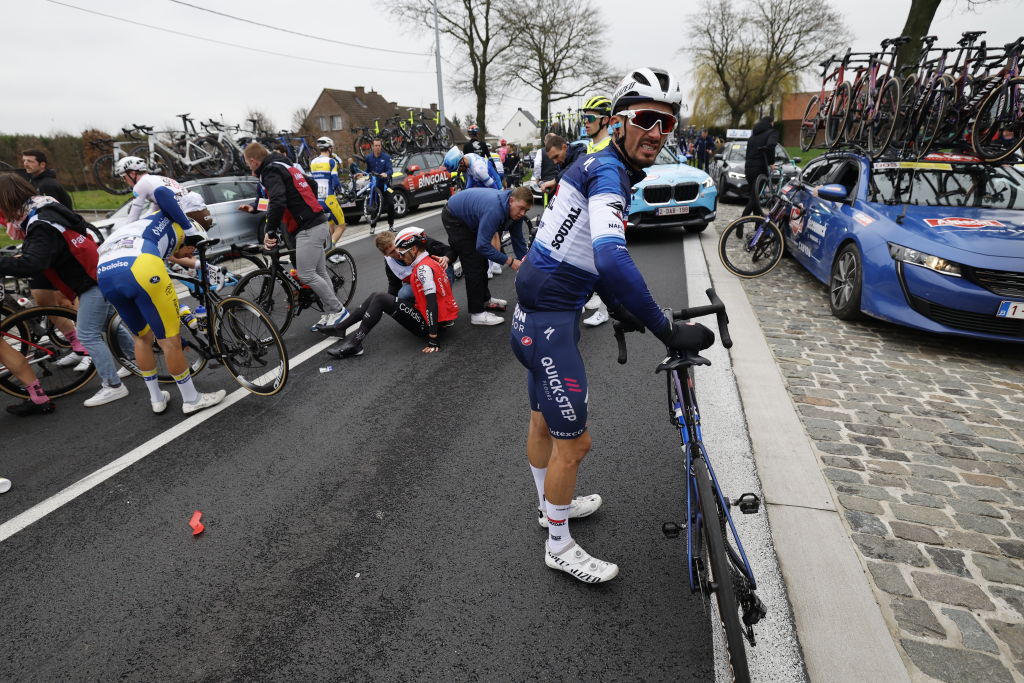 Julian Alaphilippe out of Amstel Gold and Flèche Wallonne, doubtful for Liege-Bastogne-Liege
