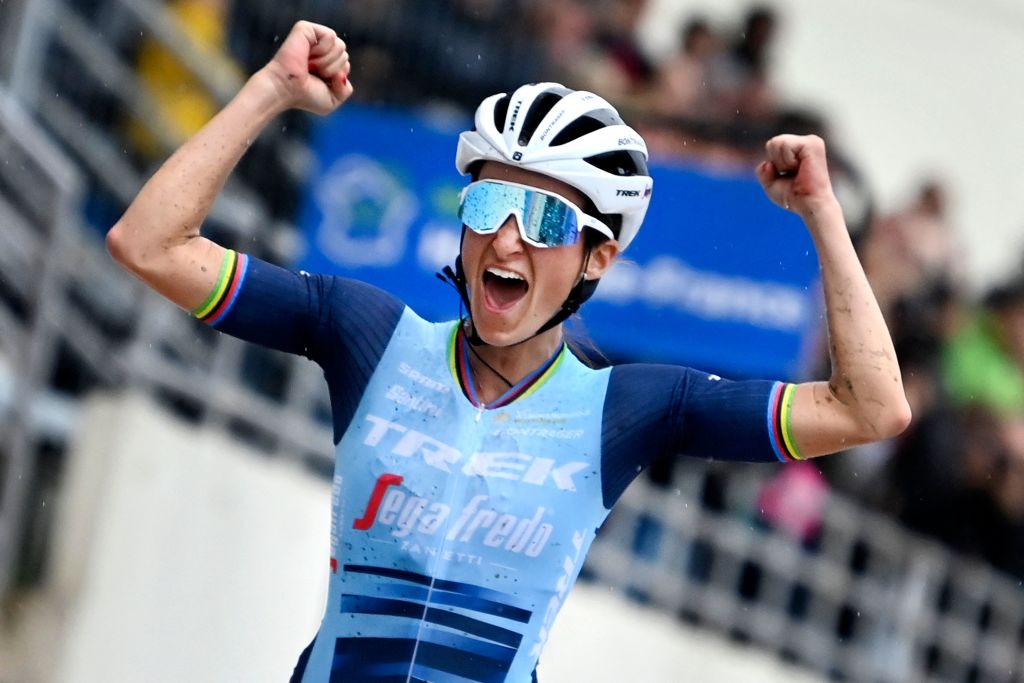 Lizzie Deignan confirms early comeback for La Flèche Wallonne