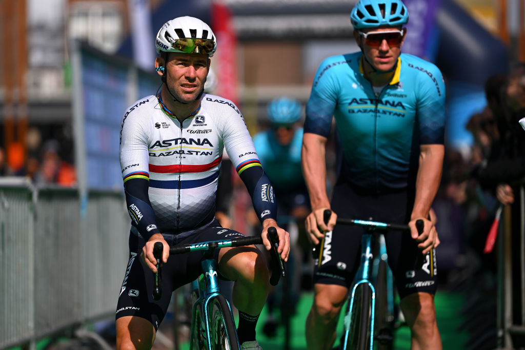 Mark Cavendish breaks record with 'super nice' seventh Scheldeprijs podium