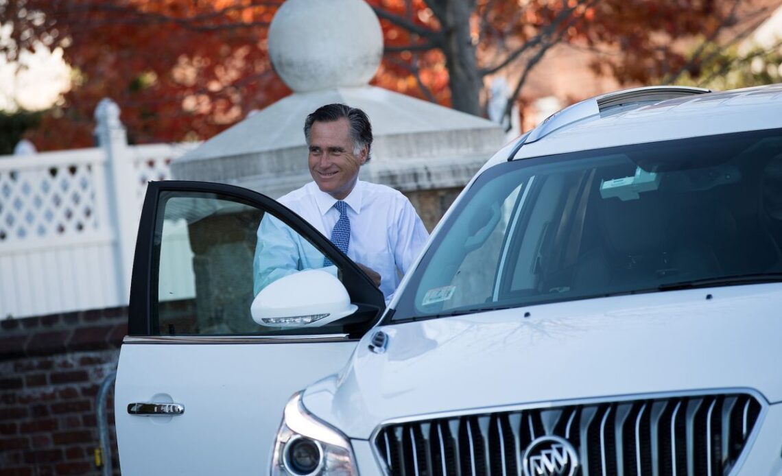 Mitt Romney: "Removing automobile lanes to put in bike lanes is, in my opinion, the height of stupidity”