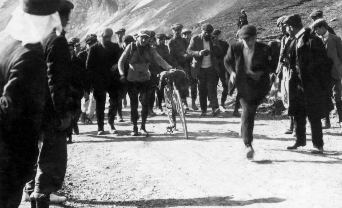 Octave Lapize crossed the Col du Tourmalet on foot