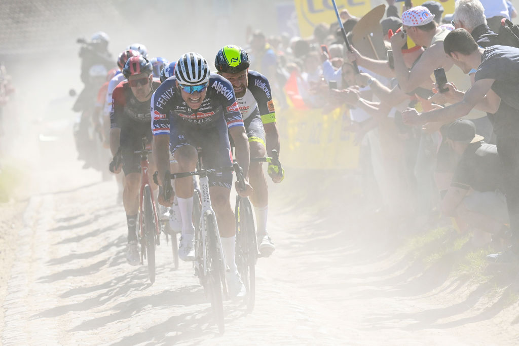 Paris-Roubaix Live - All the action from the Hell of the North